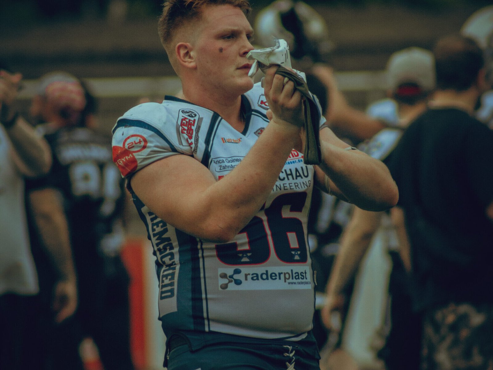 AMBOSS Leon 122 scaled uai